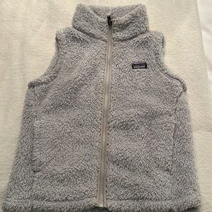 Heather grey fuzzy girls vest size L/12